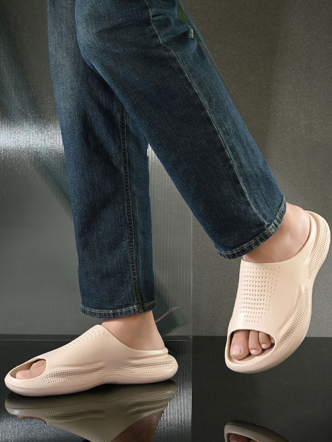 HRX by Hrithik Roshan Men Sliders-picture-24
