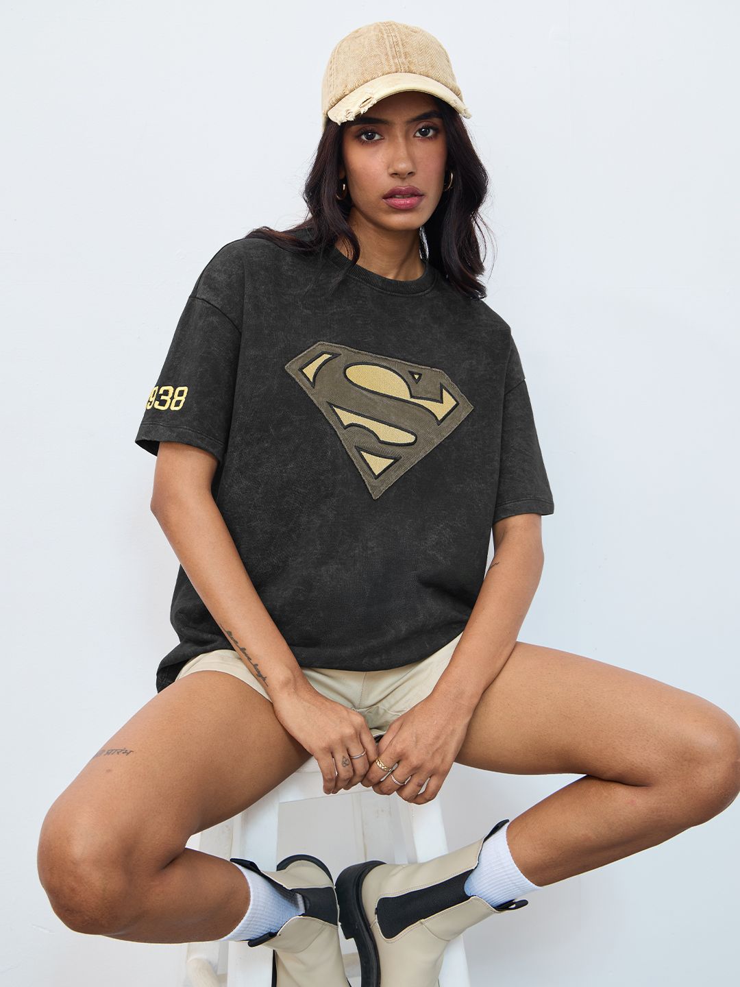 The Souled Store The Souled Store Women Oversized Fit Supergirl Vintage Printed Black T-Shirts