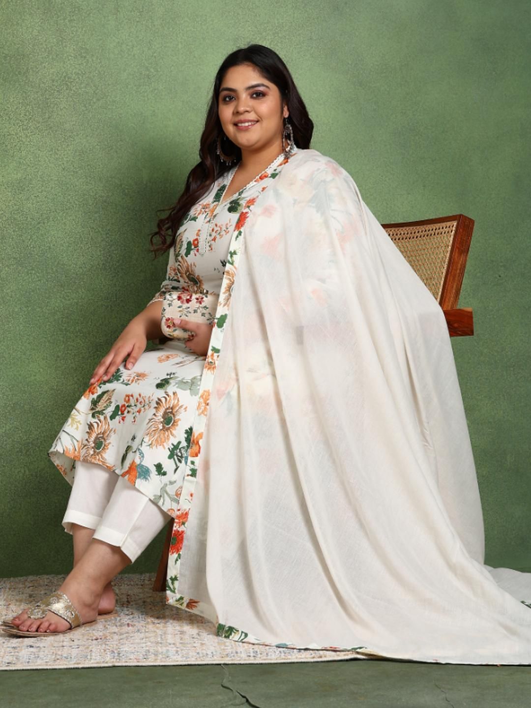 YASH GALLERY Multi Pure Cotton Kurta Sets