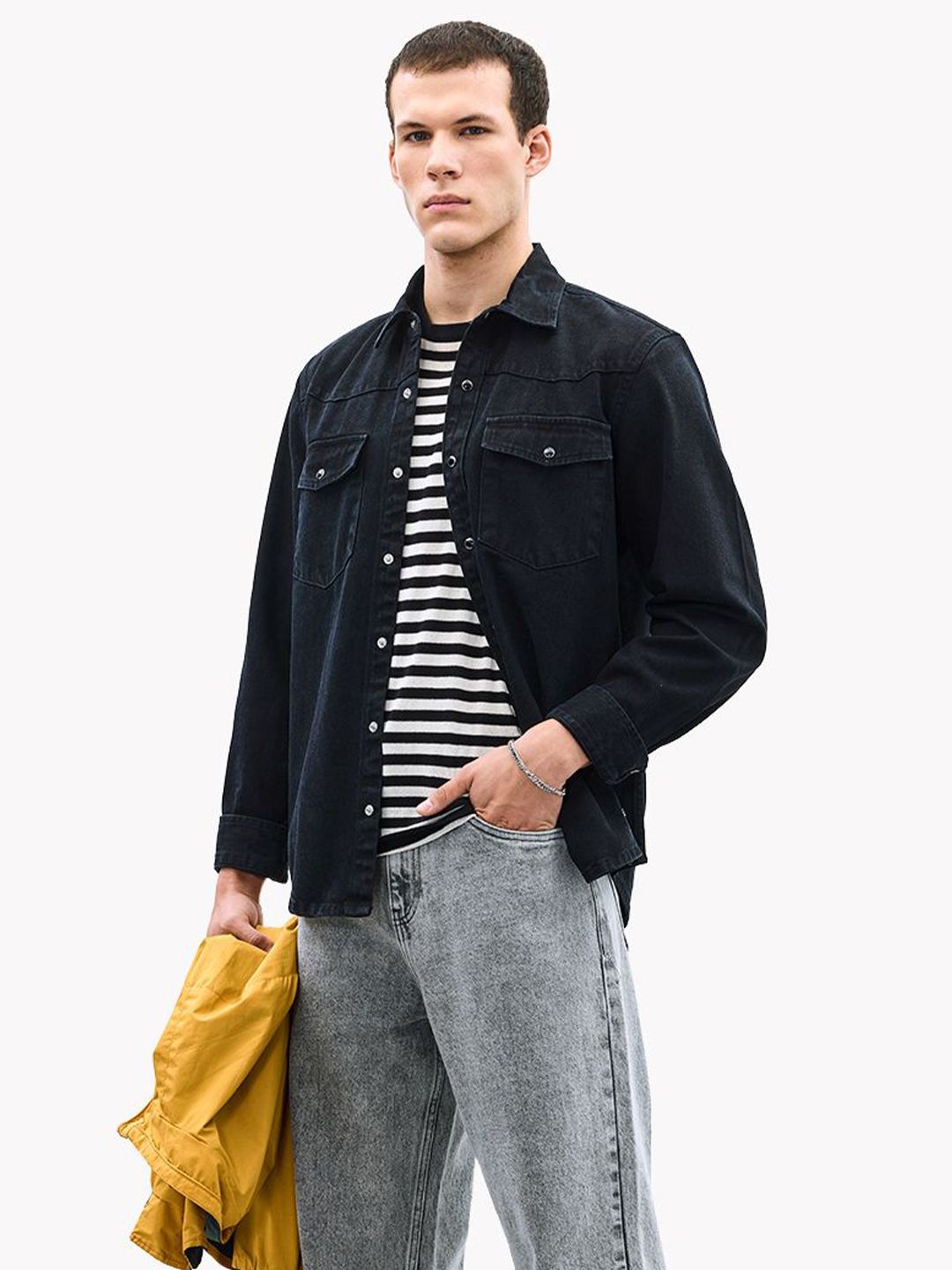 Snitch Black Relaxed Faded Cotton Casual Shirt-image-26