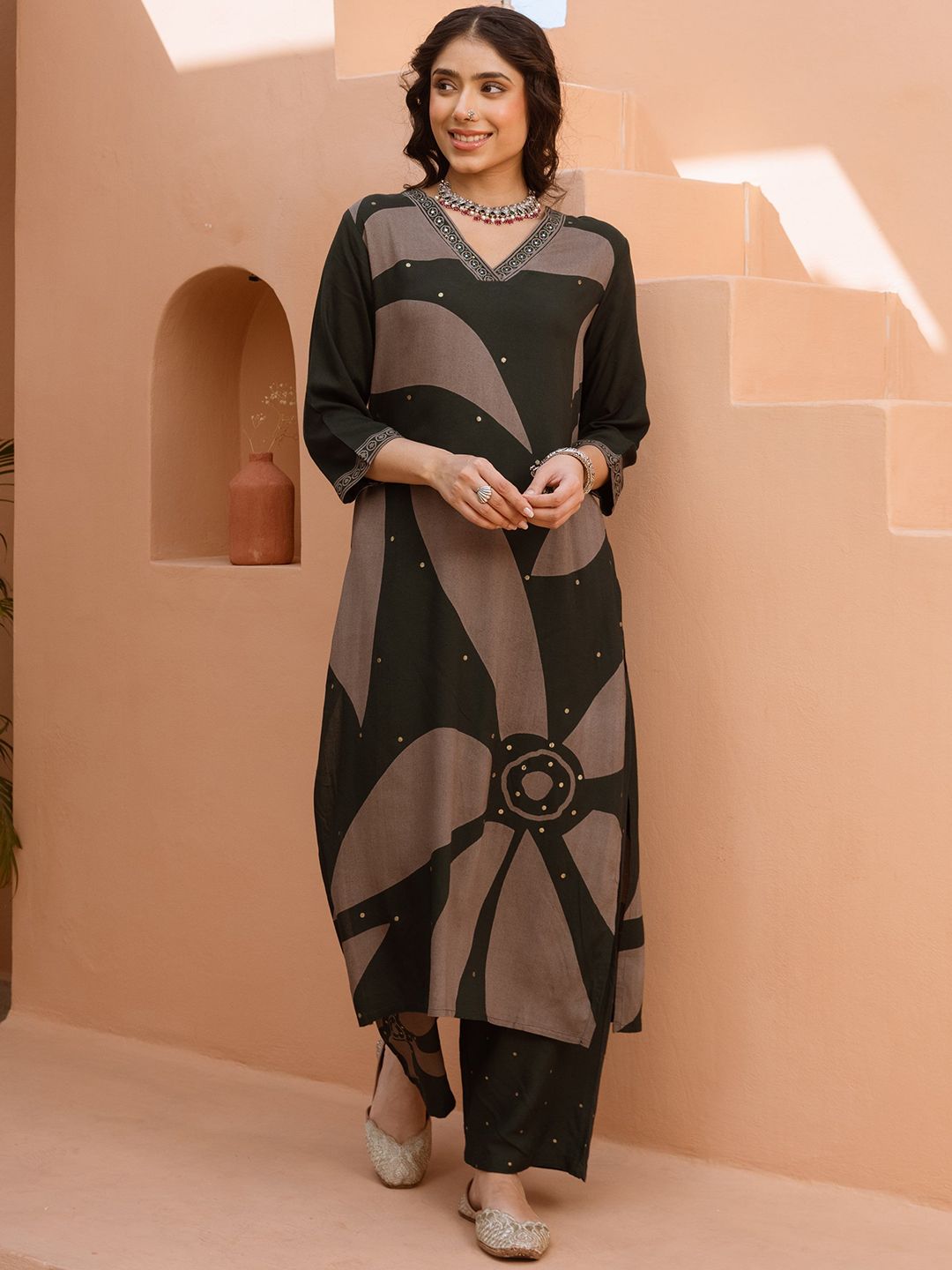 KALINI Floral Printed V-Neck Mirror Work Straight Kurta With Palazzos