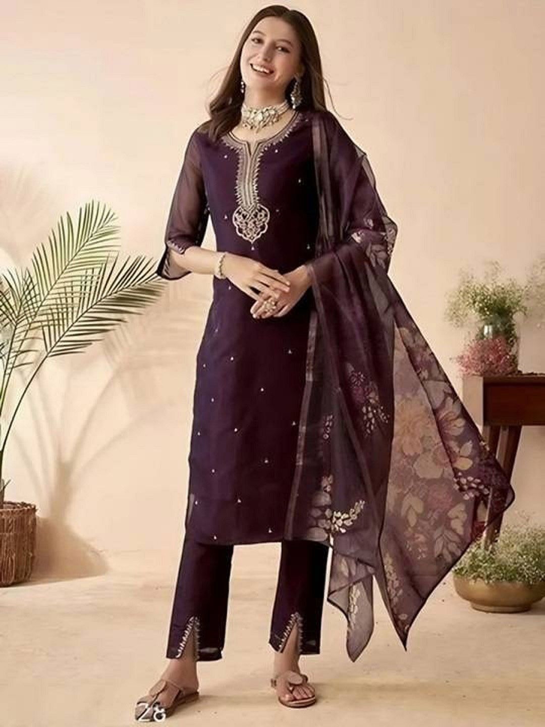 KAUTIK FABRICS Women Ethnic Motifs Embroidered Kurta with Trousers & Dupatta