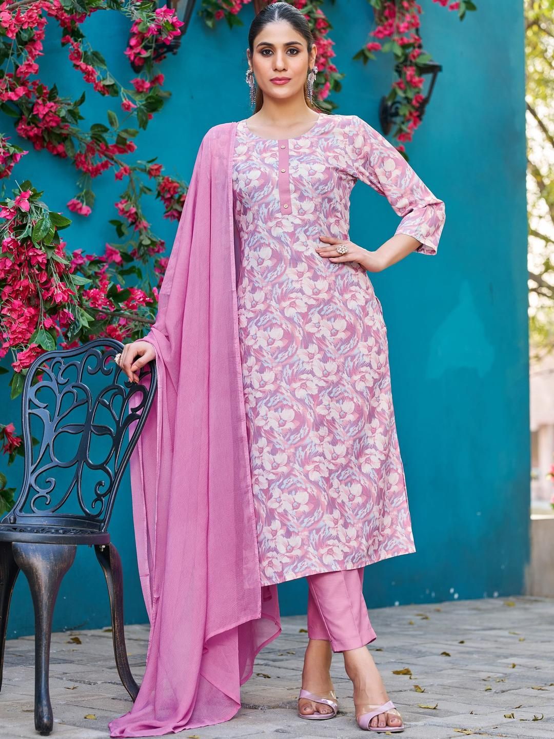Women's Purple Floral Asymmetric Kurta Set