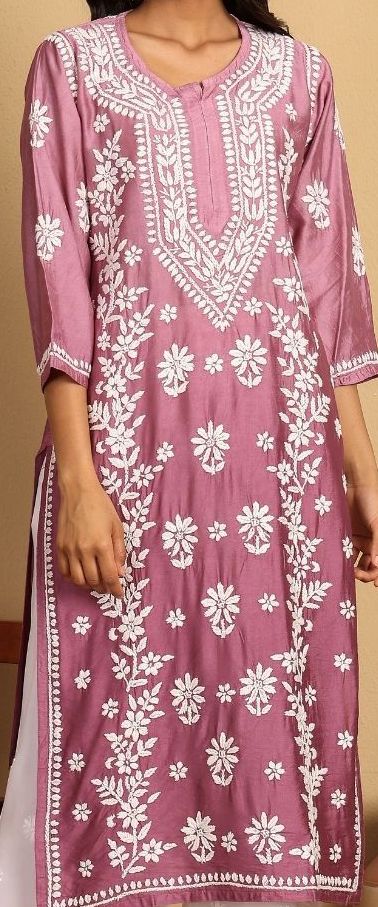 Buy Chowkhat Women Floral Embroidered Chikankari Kurta - Kurtas for ...