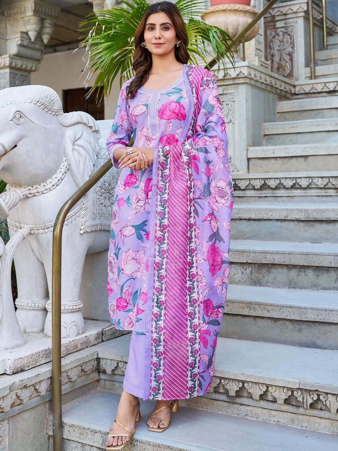 SZN Women Floral Printed Purple Kurta Sets-picture-24