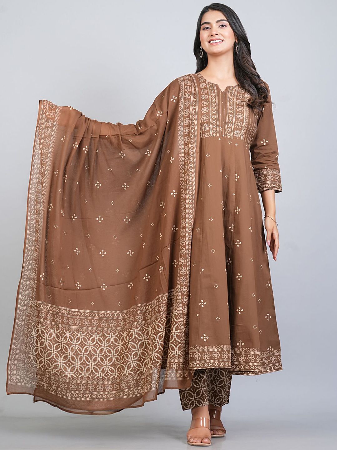 ANNAYEMA APPARELS Women Floral Embroidered Regular Pure Cotton Kurta Set With Dupatta