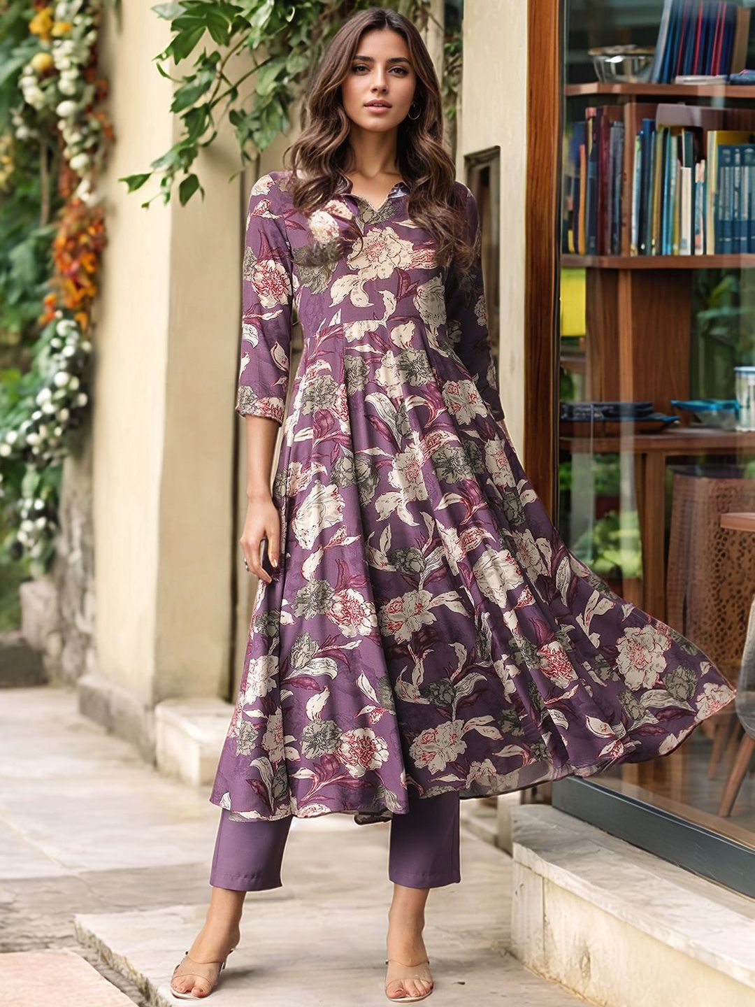 Aaghnya Women Floral Printed Anarkali Kurta with Trousers