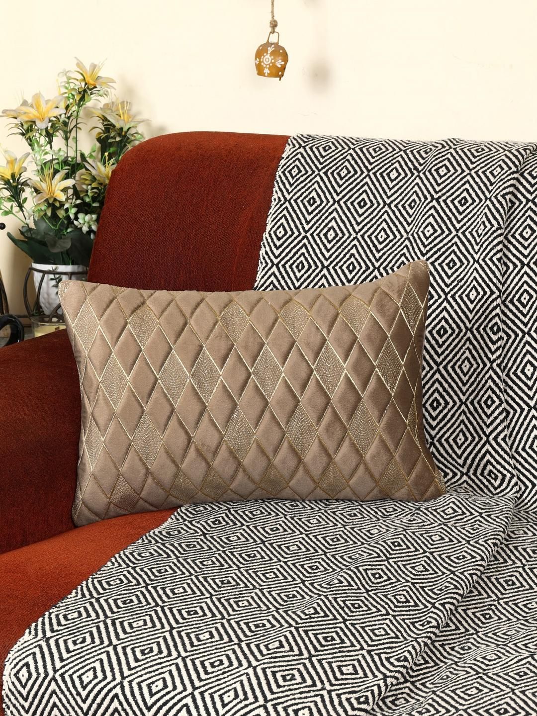 TANLOOMS Brown & Gold Toned Geometric Printed Velvet Rectangle Cushion Cover-picture-41
