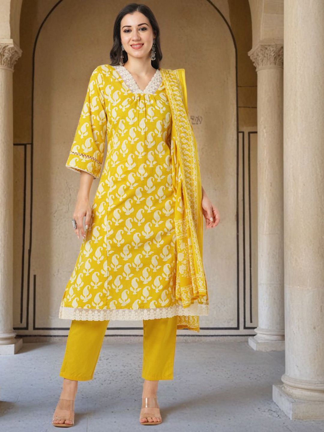 FASHOR Floral Printed Thread Work Pure Cotton A-Line Kurta With Trousers & Dupatta