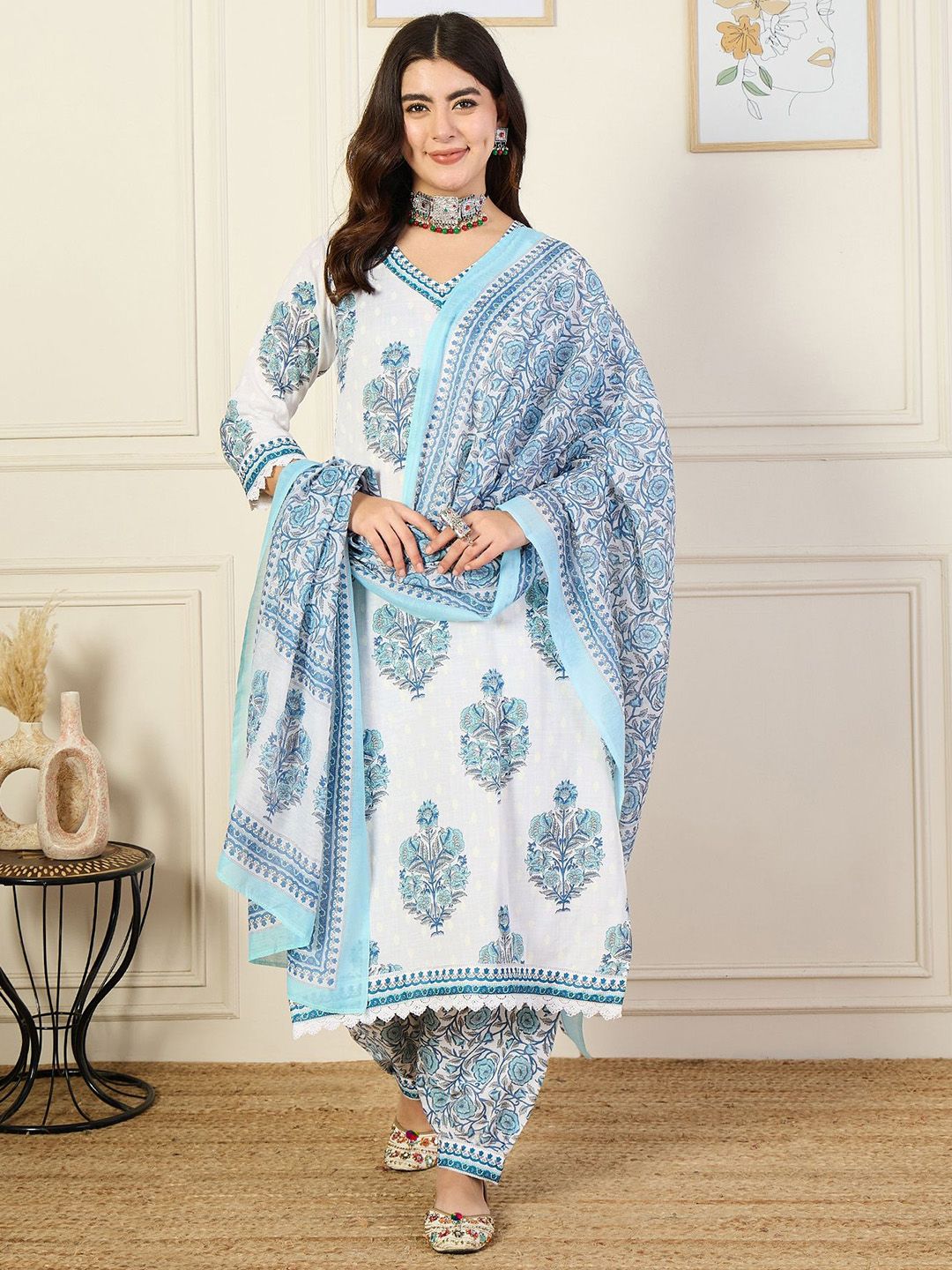 SRILICA Women Floral Printed Regular Kurta with Patiala & With Dupatta Kurta Sets