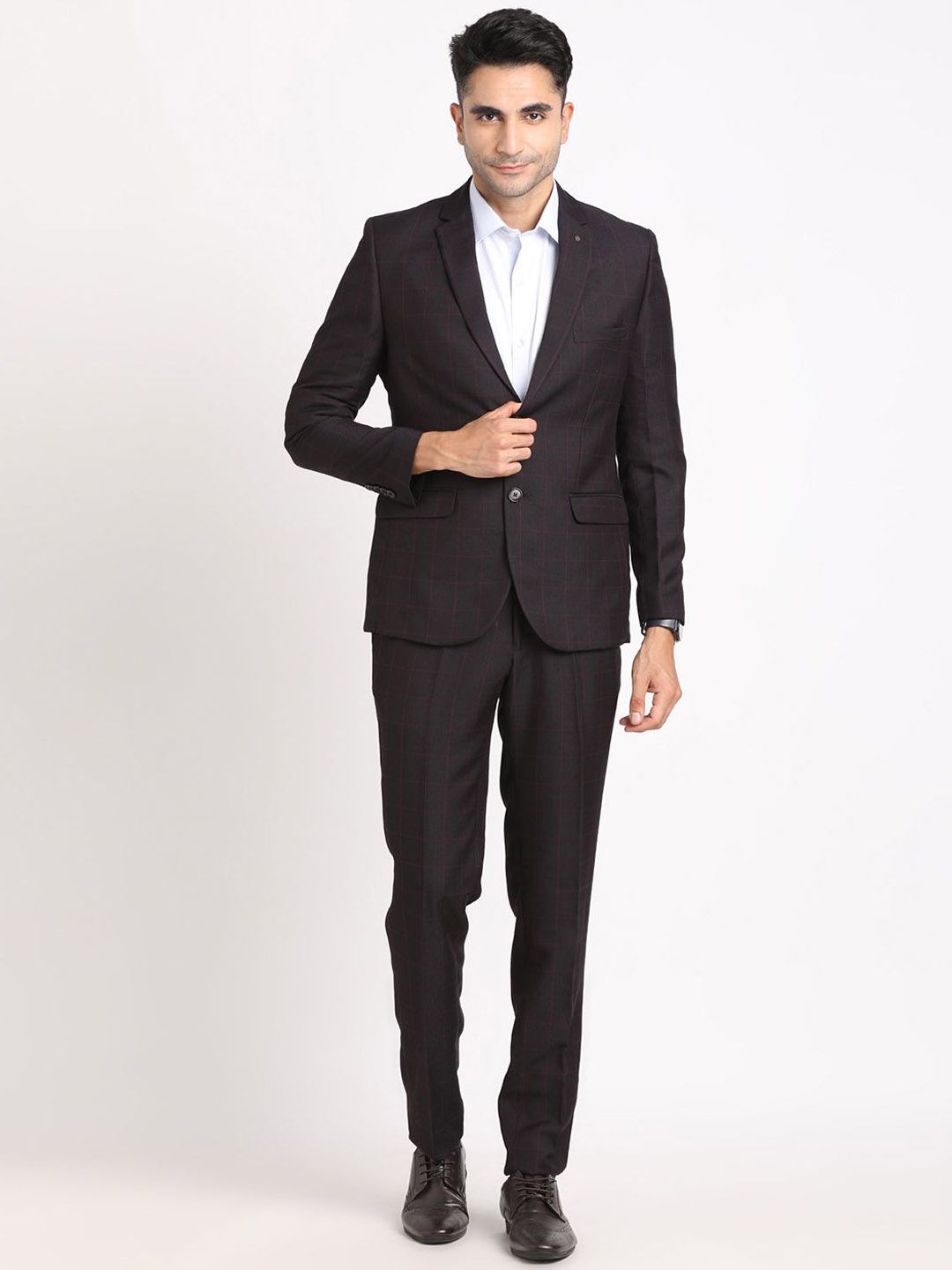 Turtle Checked Tailored-Fit Single-Breasted Two-Piece Suit-image-41