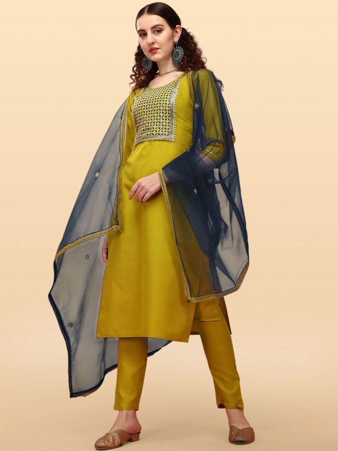 Anouk Rustic Women Ethnic Motifs Embroidered Kurta with Trousers & With Dupatta