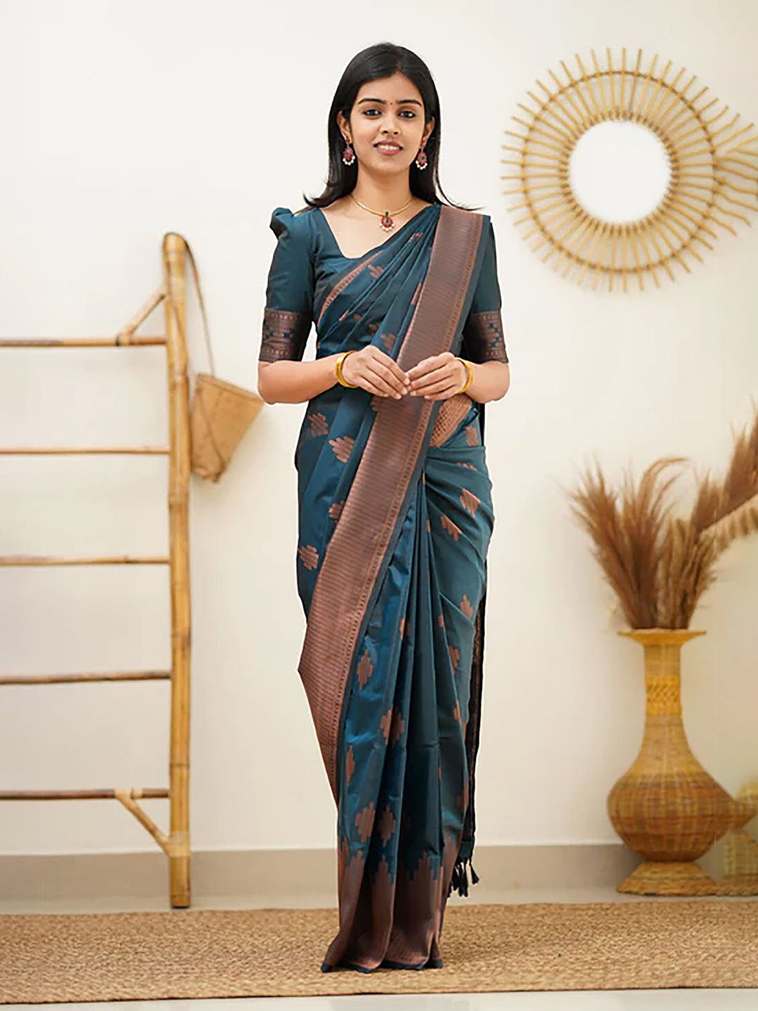bigben textile Woven Design Zari Banarasi Saree-picture-12