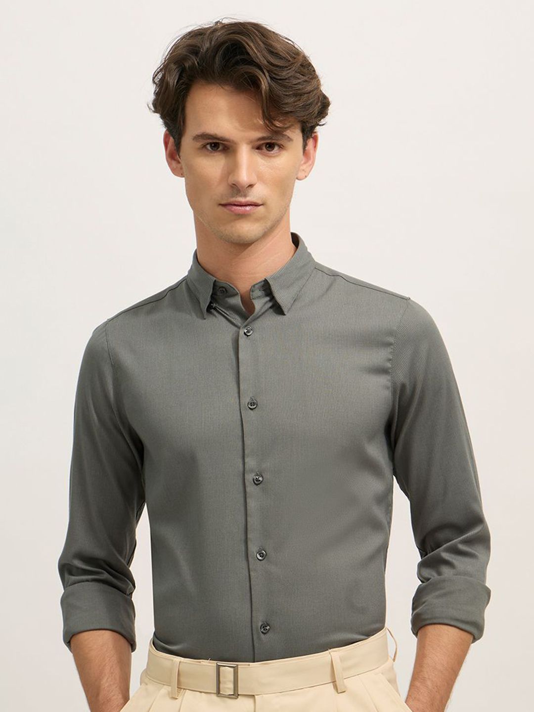 Espanshe Button-Down Collar Slim Fit Casual Shirt-picture-32