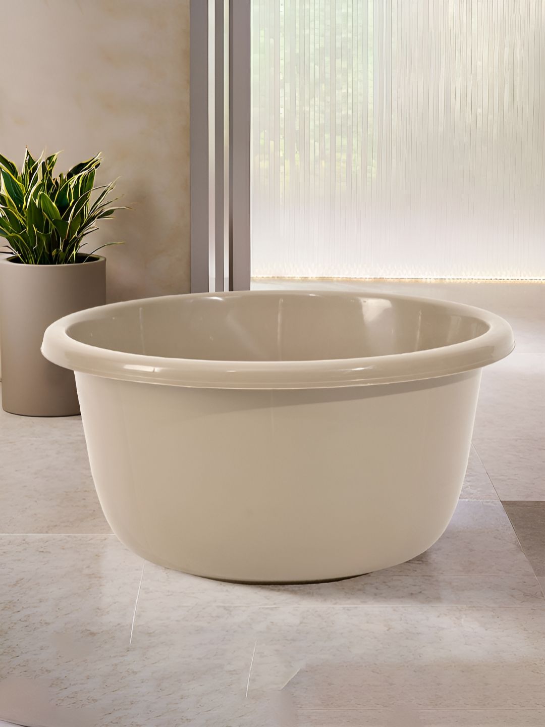 aura coffee brown solid plastic bath accessories set