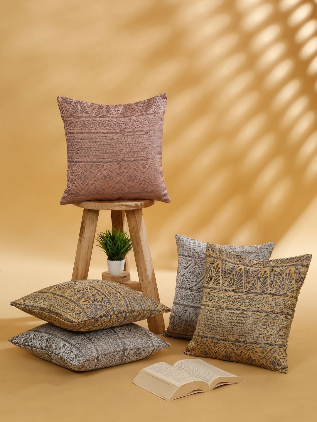 Myntra Elegant Homes Blue & Pink 5 Pieces Printed Square Cushion Covers-image-12