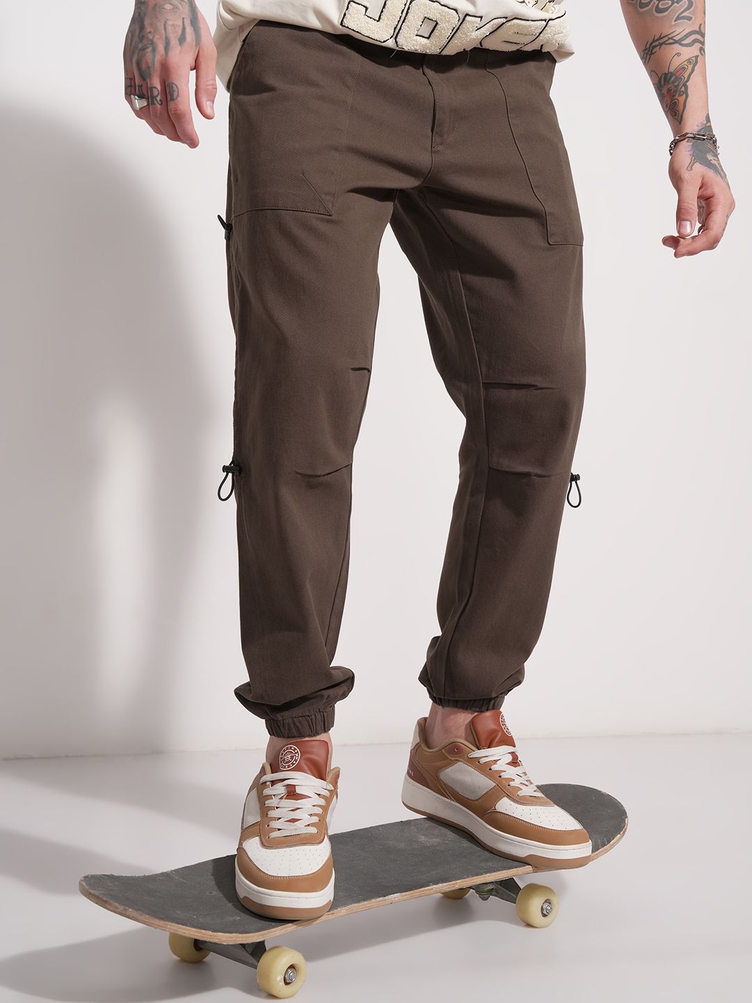 HIGHLANDER Cotton Mid-Rise Elasticated Relaxed Fit Joggers-image-2