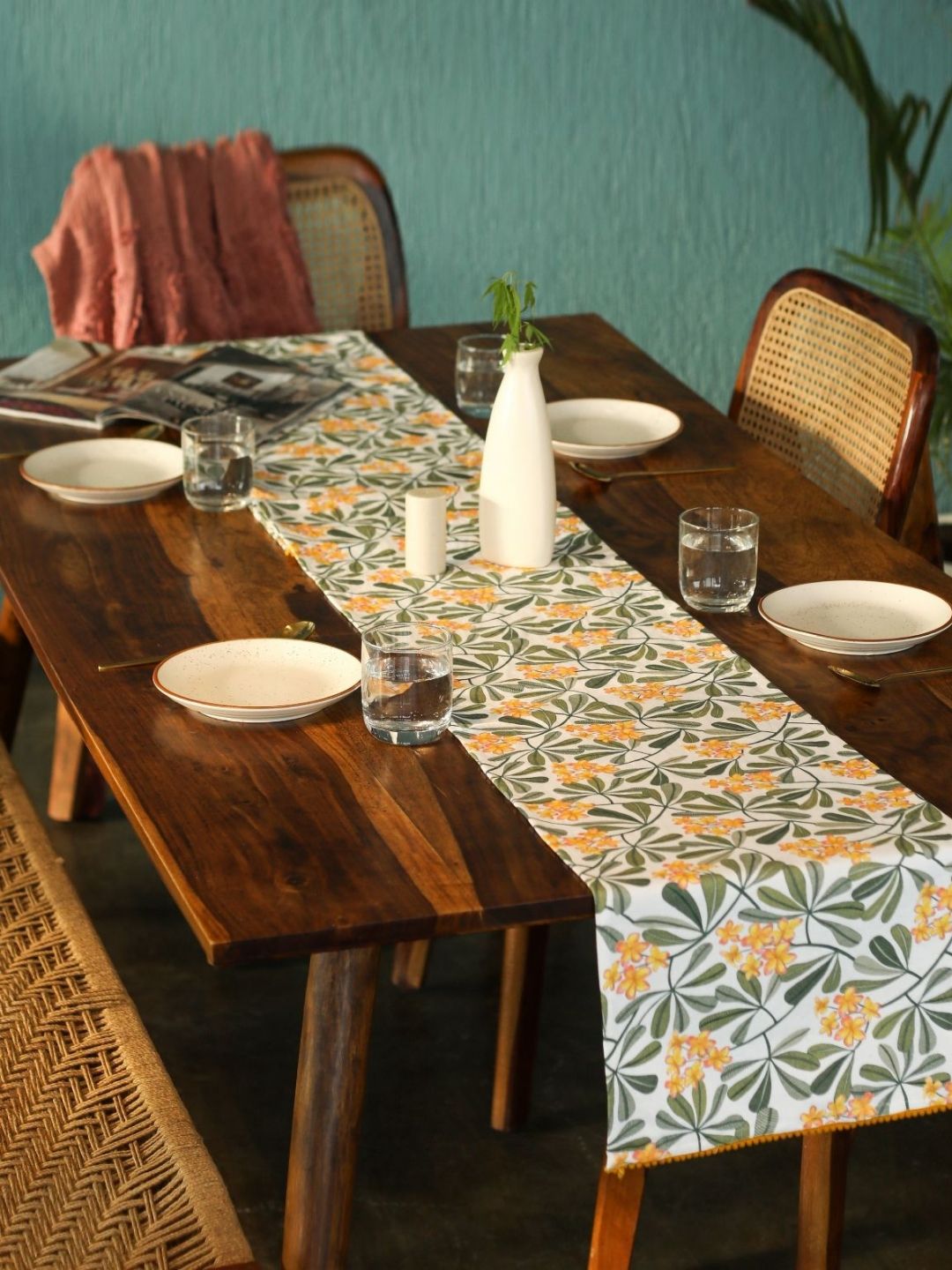 Abolee Homes Off-White & Green Printed Anti-Slip Table Runner-picture-25