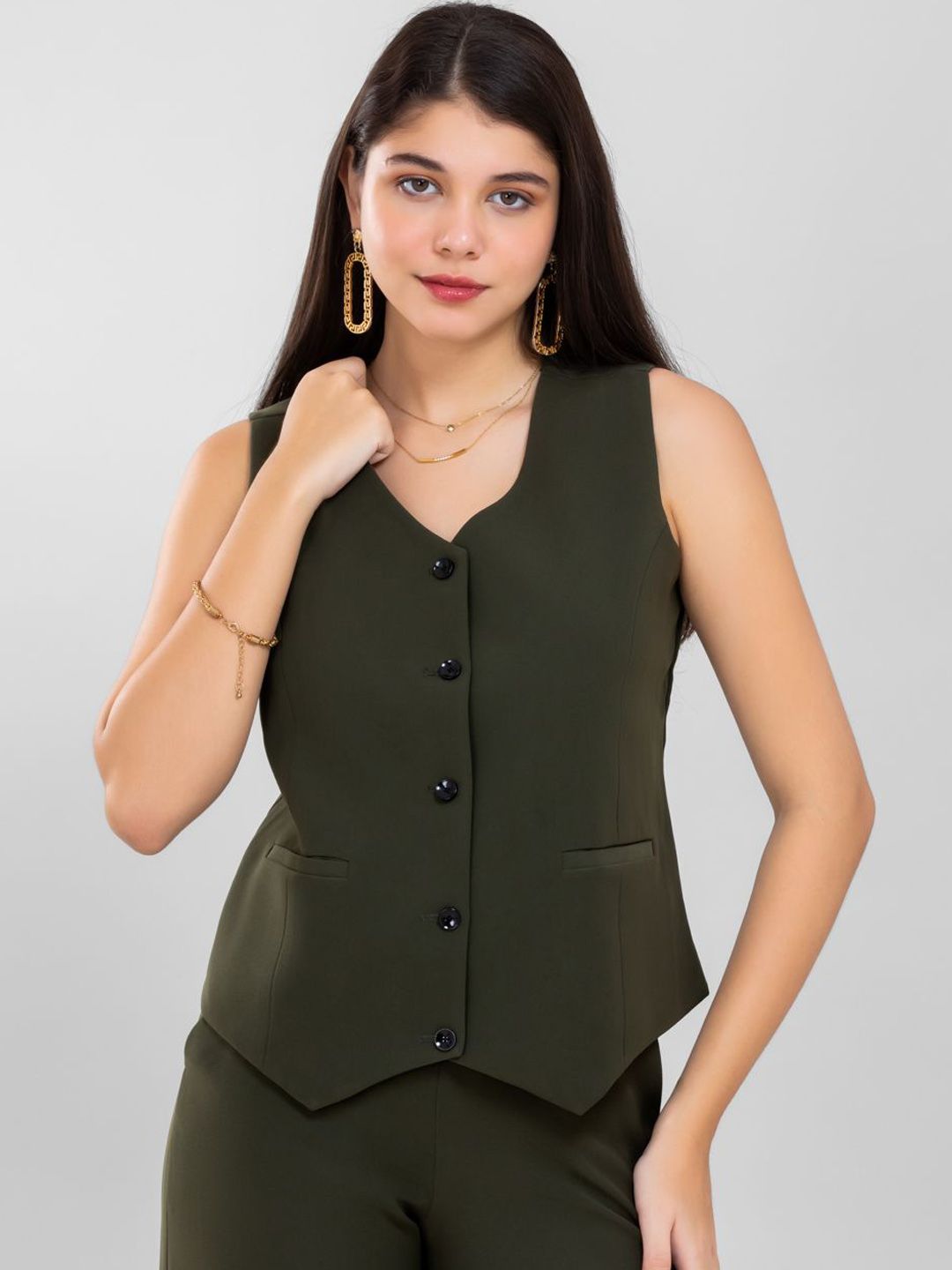 D'Almirah V-Neck Slim-Fit Waistcoat-picture-17