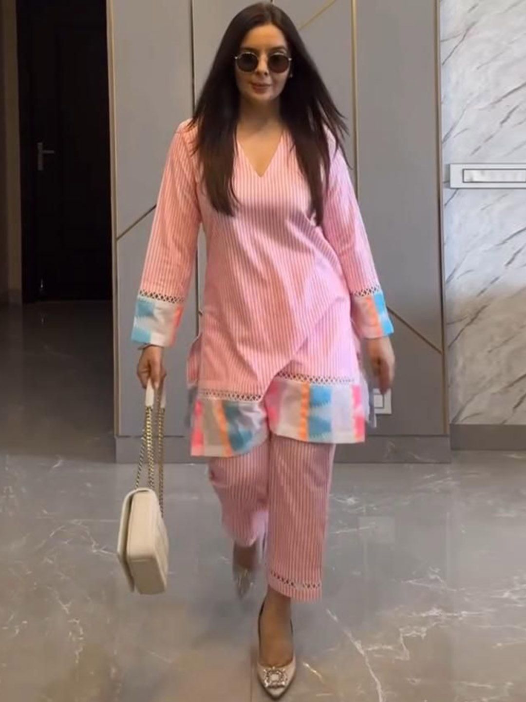 HETVI CREATION Striped V-Neck Straight Kurta With Trousers