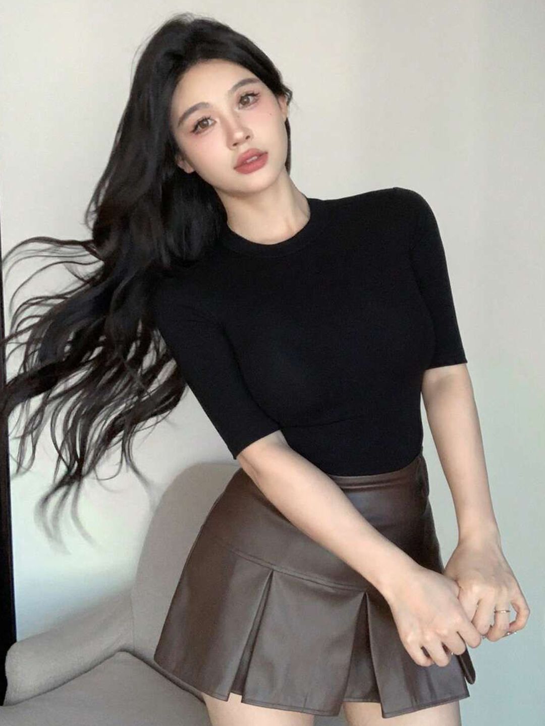 Istyle Can Women Round Neck Fitted Top-picture-34