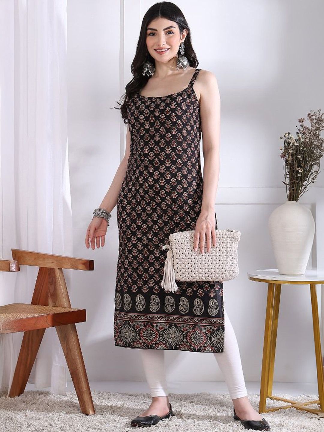Vbuyz Women Floral Printed Festive Cotton Straight Kurta-picture-23