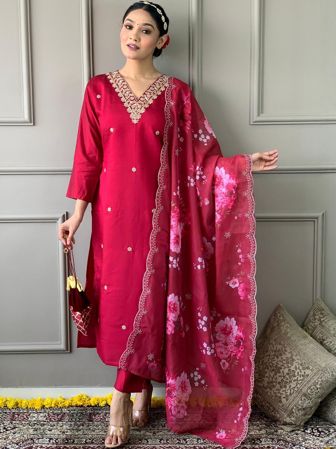 SUPPAR SLEAVE Women Chanderi Silk Kurta Sets