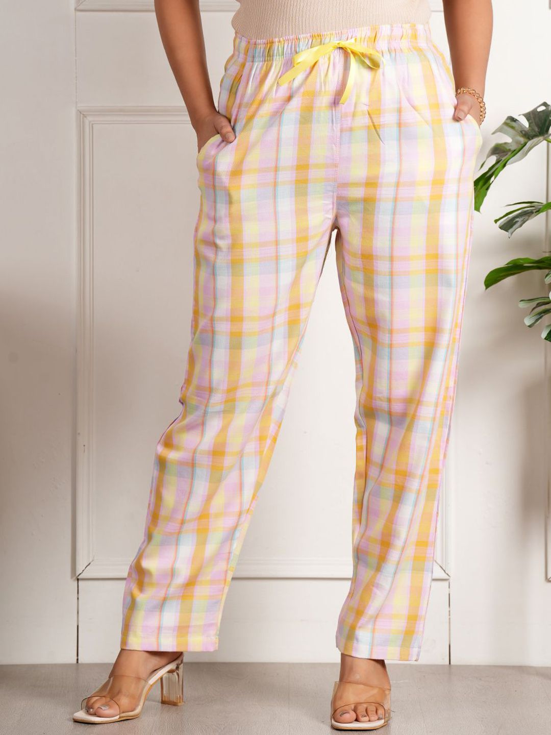 Style Shoes Women Checked Cotton Regular Trousers-picture-21