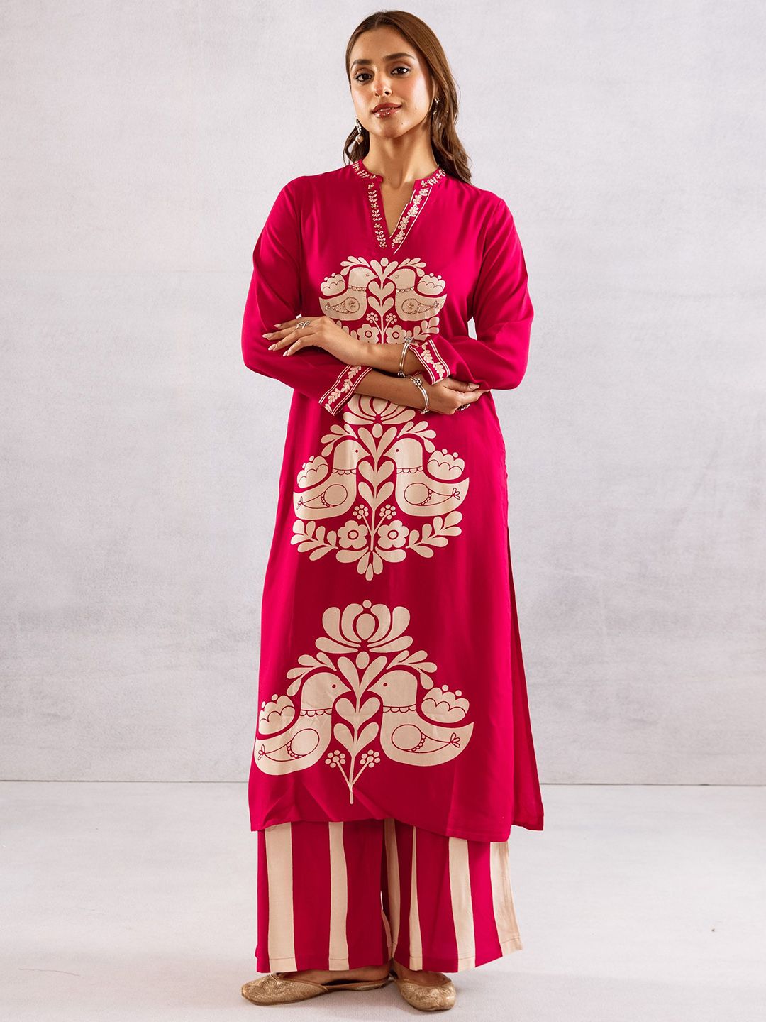 Sangria Ethnic Motifs Printed Mandarin Collar Straight Kurta With Palazzos