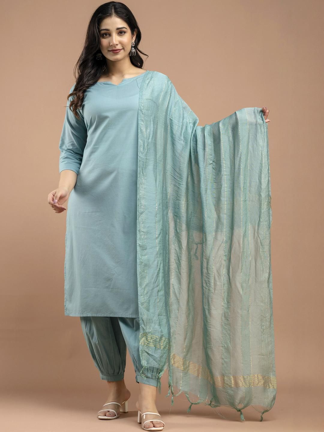 VIPY HANGER Women Cotton Blend Kurta Sets