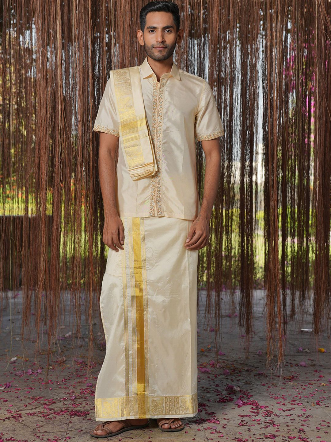 HILO DESIGN Floral Embroidered Shirt Collar Pure Silk Shirt & Dhoti With Dupatta-picture-29