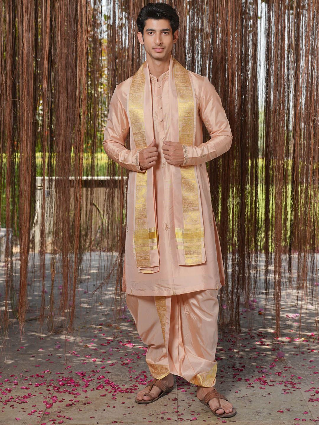HILO DESIGN Men Embroidered Regular Pure Silk Kurta with Dhoti Pants & With Dupatta-picture-17