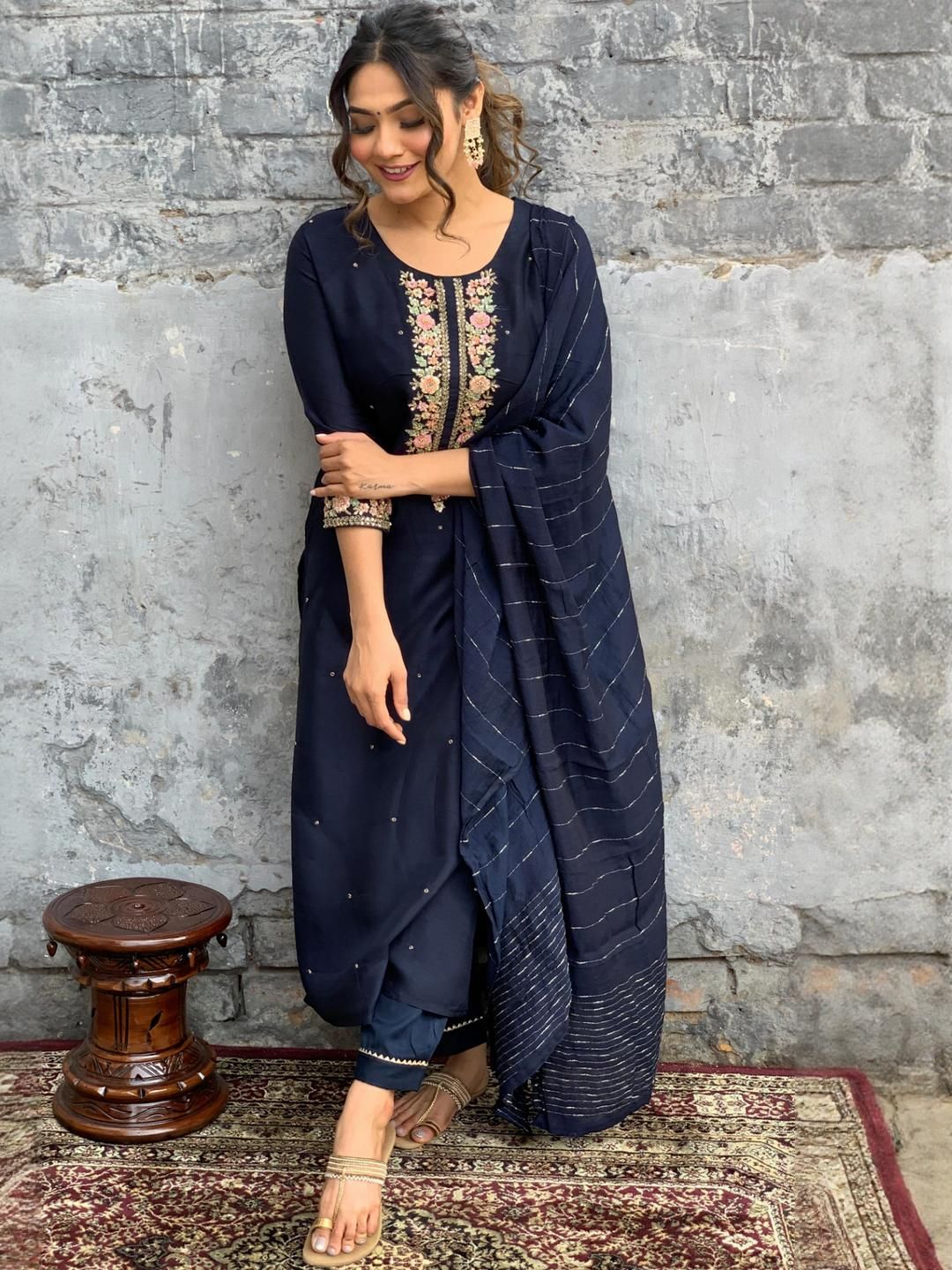 URMIR FASHION Women Chanderi Silk Kurta Sets