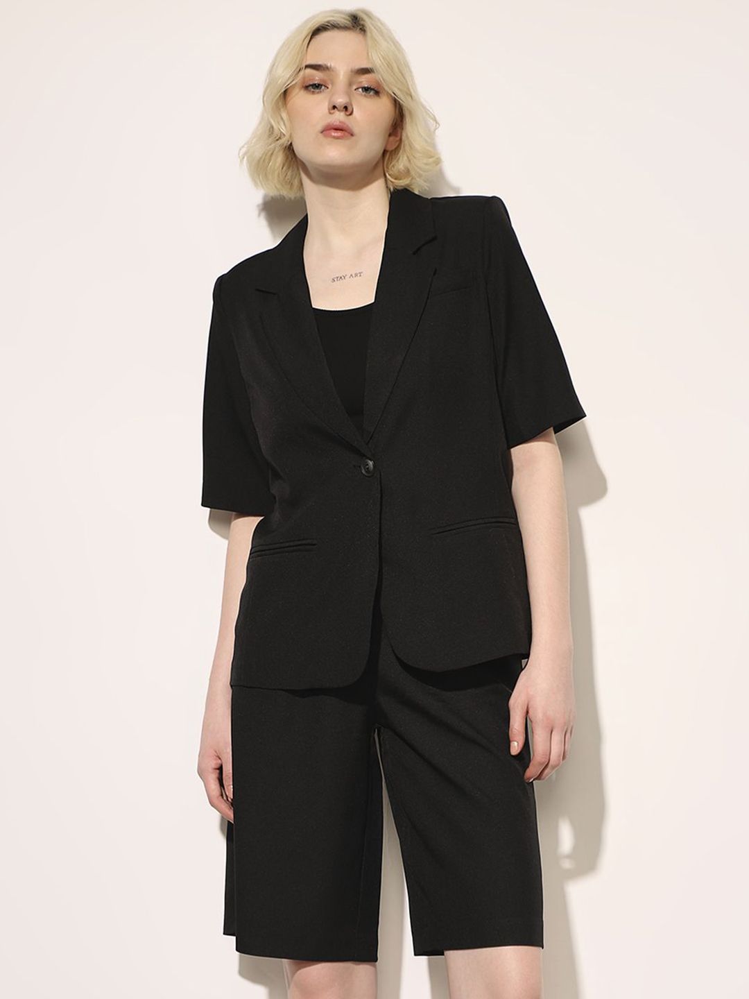 ONLY Single Breasted Tailored-Fit Blazer