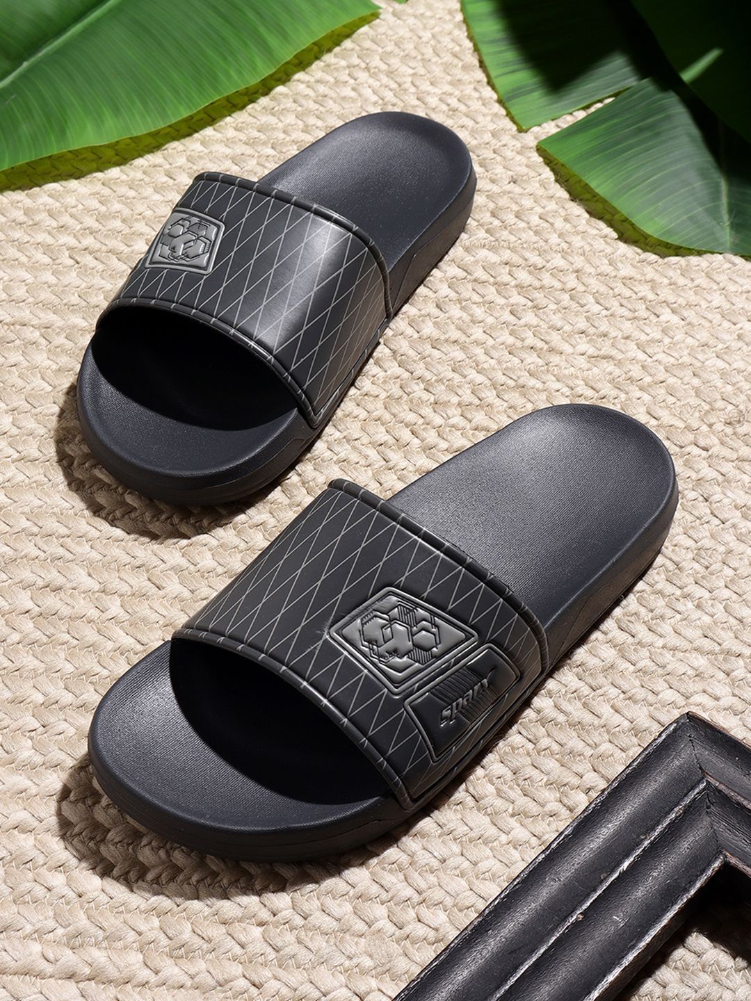 Sparx SFG-185 Men Slip-On Sliders-picture-55