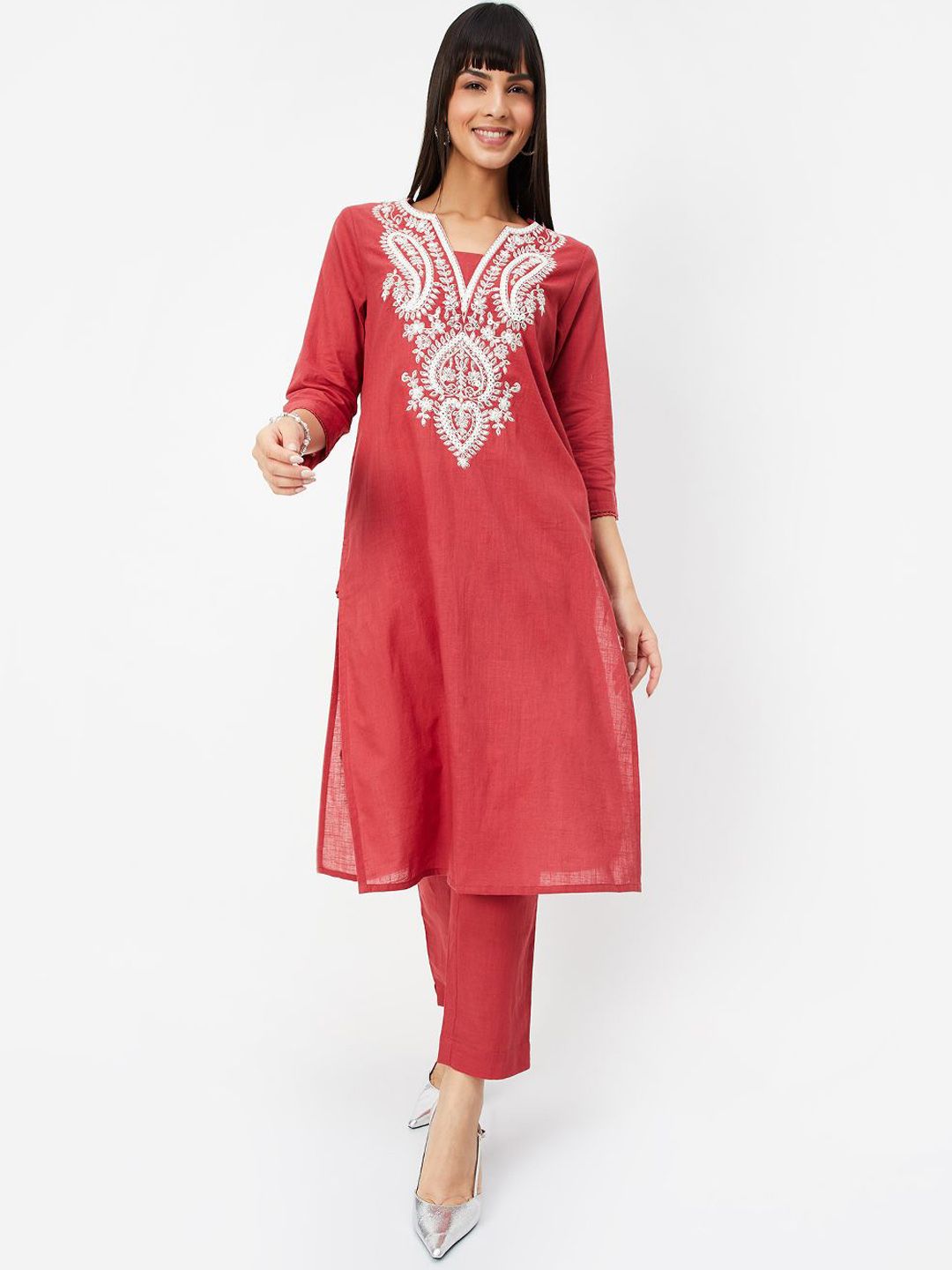 max Women Floral Embroidered Kurta with Trousers