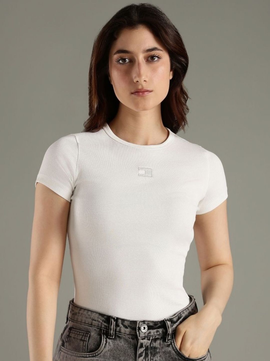 Tommy Hilfiger Striped Round Neck Slim Fit Cotton T-Shirt-picture-30