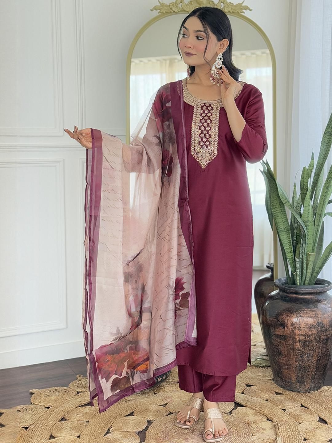 URMIR FASHION Viscose Rayon Embroidered Kurta Sets