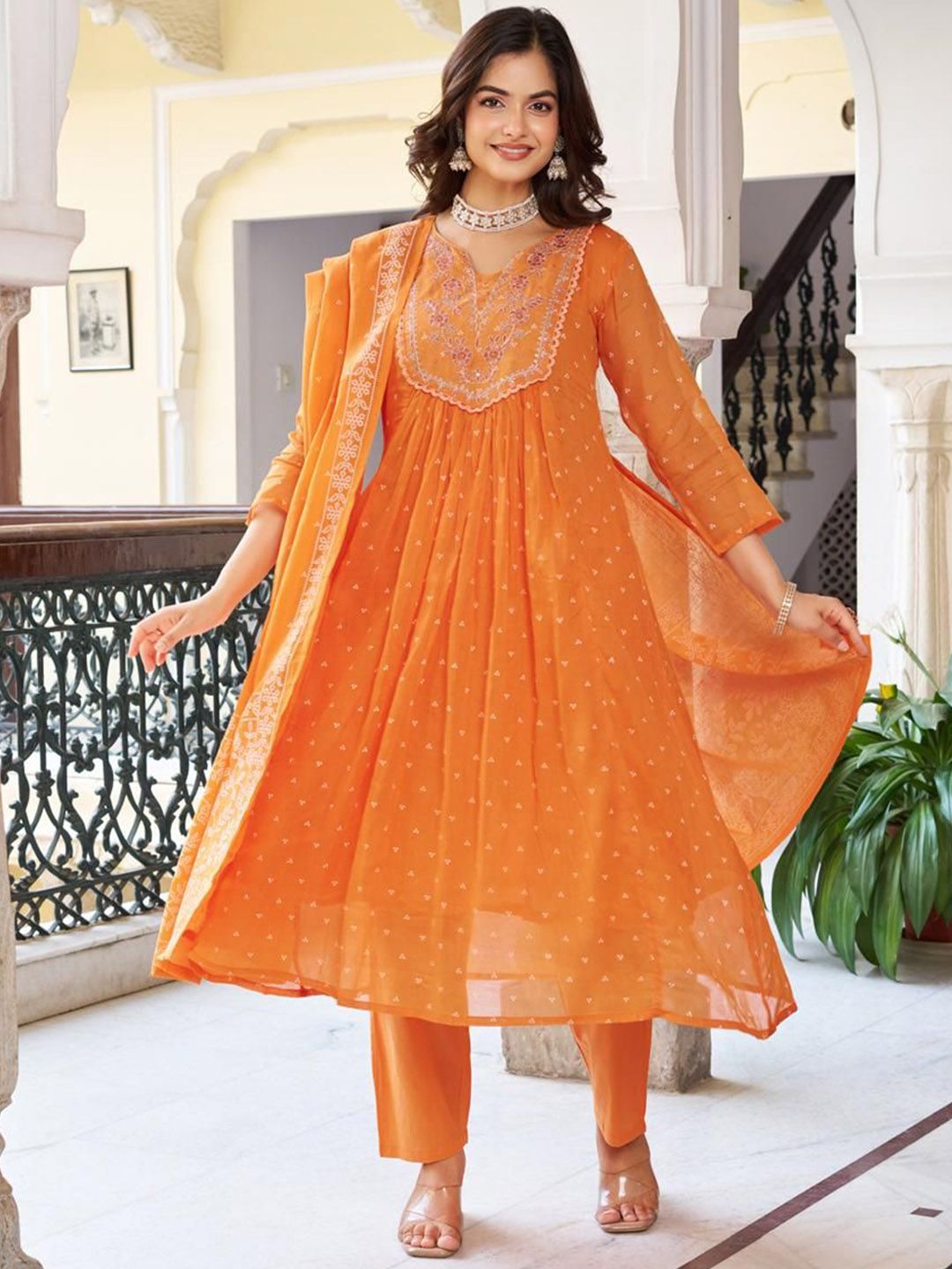 TWINS LADY Women Ethnic Embroidered Ethnic Motifs Kurta With Trousers With Dupatta