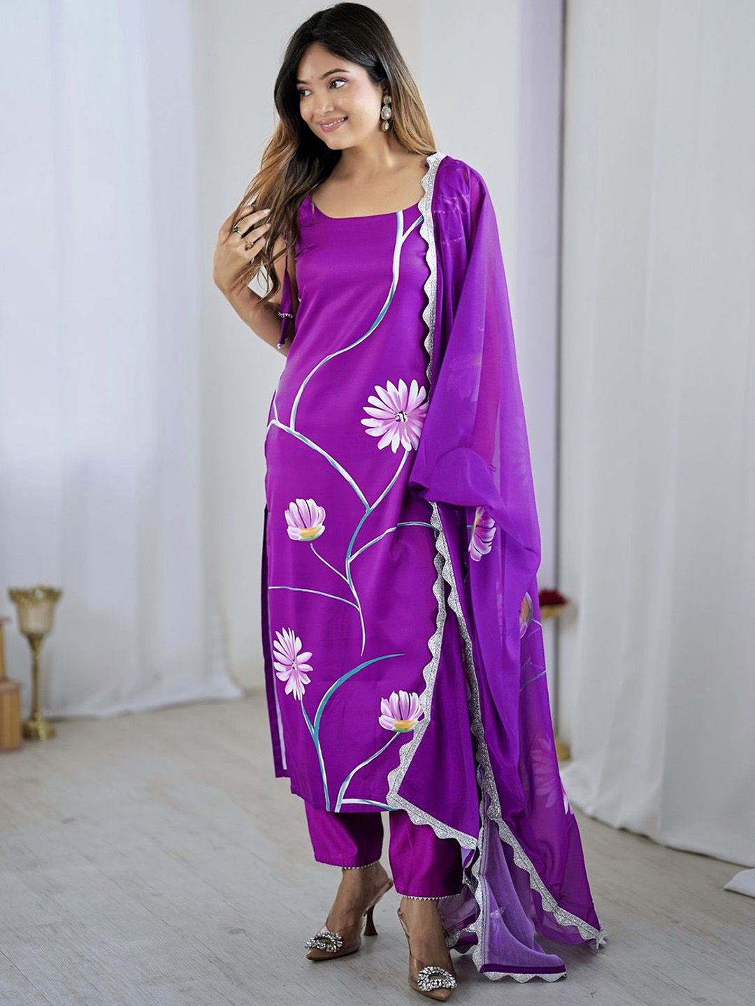 Moda Rapido Women Floral Printed Kurta with Trousers & Dupatta