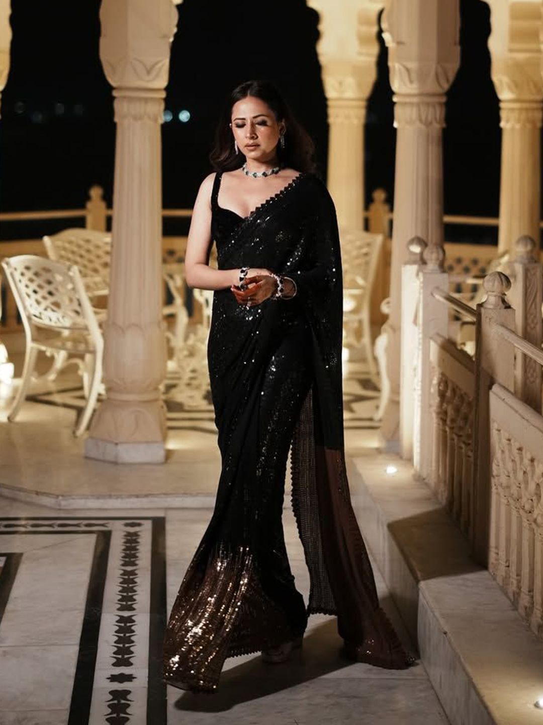 HERE&NOW Embellished Sequinned Saree-picture-12