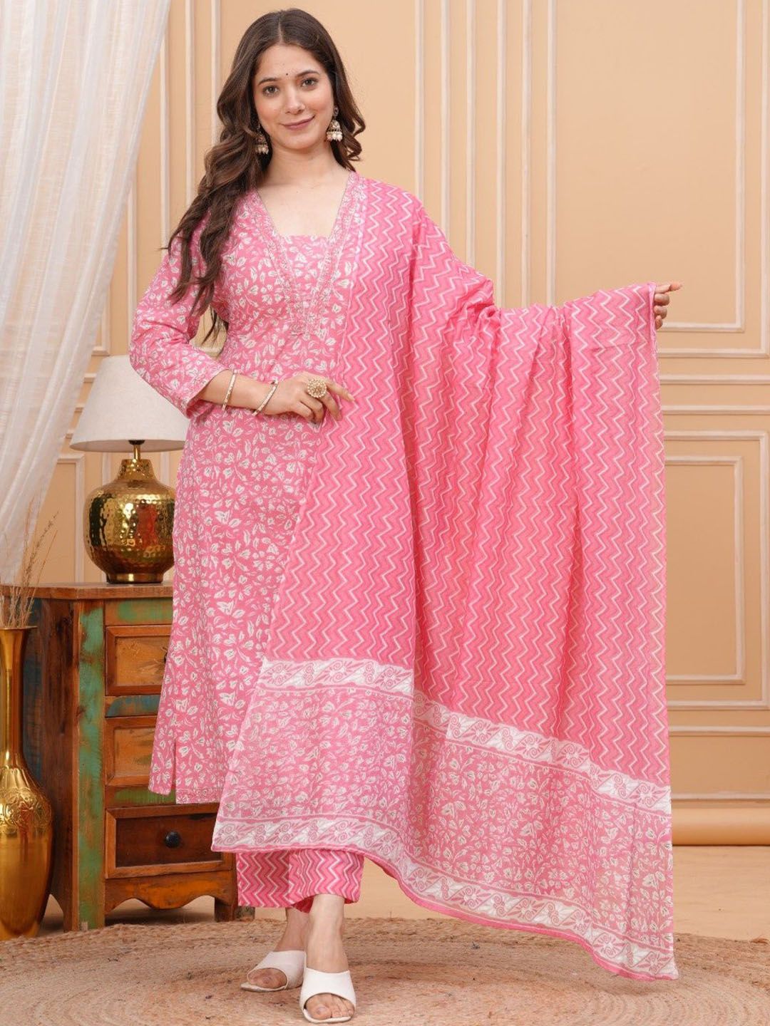 Dholiwal Fashion Women Ethnic Motifs Printed Kurta with Trousers & Dupatta