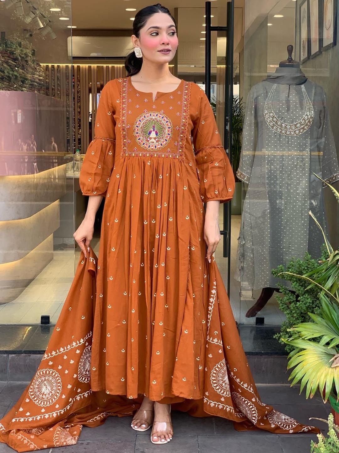 FVD Floral Embroidered Thread Work Pure Cotton Anarkali Kurta With Trousers & Dupatta