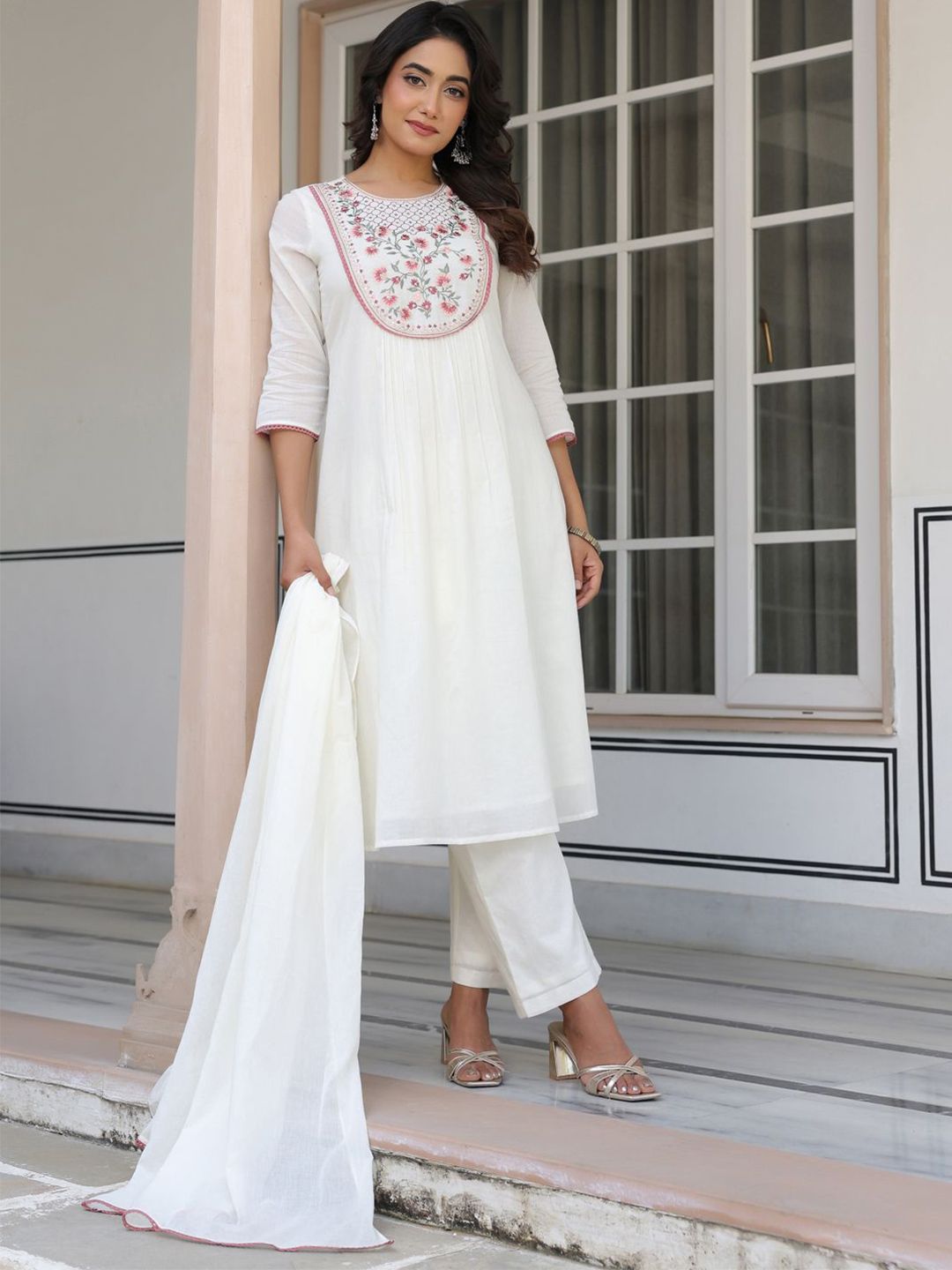 Janasya Women Off White Pure Cotton Yoke Embroidered A-line Kurta Set-image-8