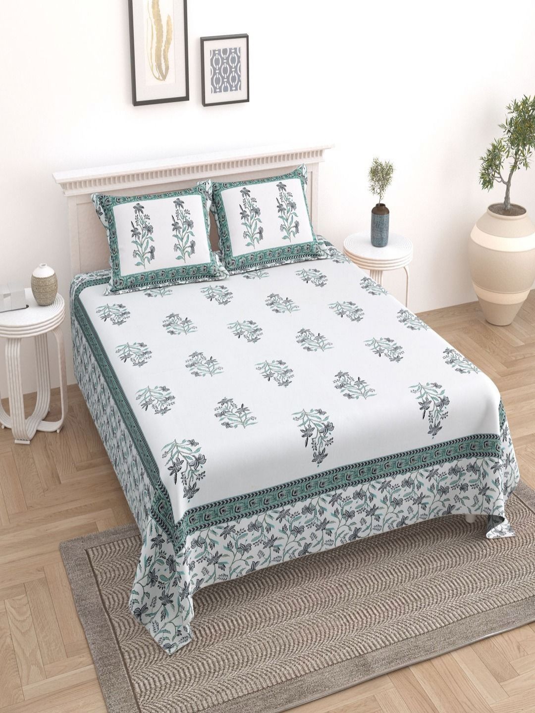 Bombay Spreads Blue & White Floral 180 TC King Bedsheet with 2 Pillow Covers-picture-48