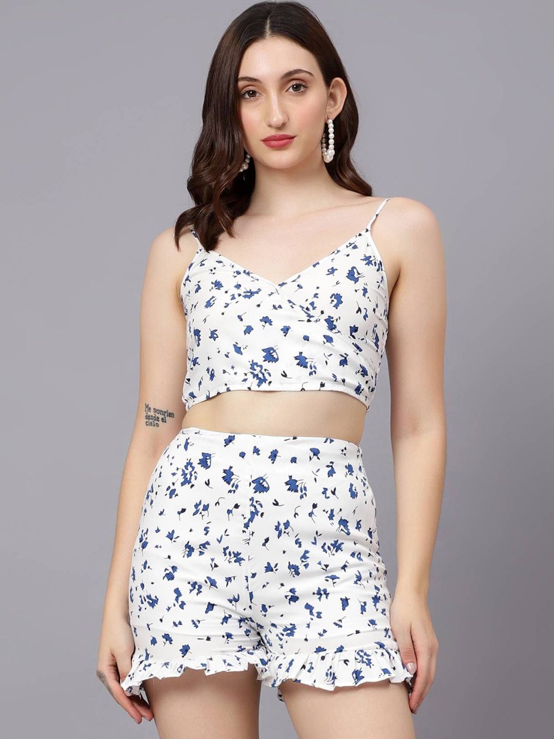 Stylecast X Kotty Floral Printed Shoulder Strap Top With Shorts-picture-33