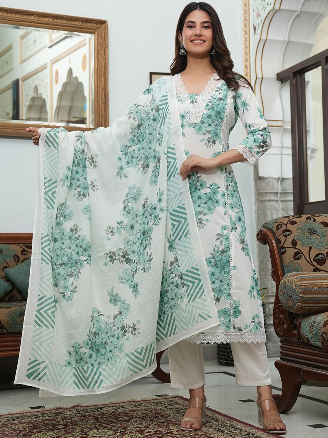 MF Hayat Floral Printed V-Neck Pure Cotton Straight Kurta With Trousers & Dupatta