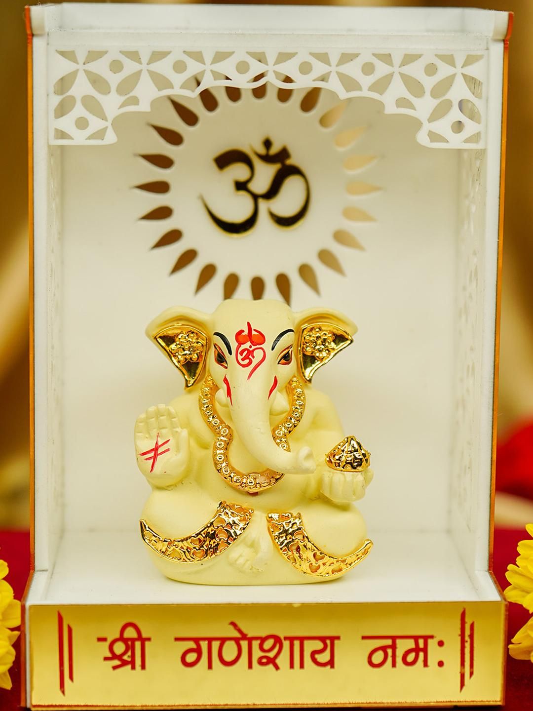 Ekhasa White Ganesha Idol with Mandir-image-35