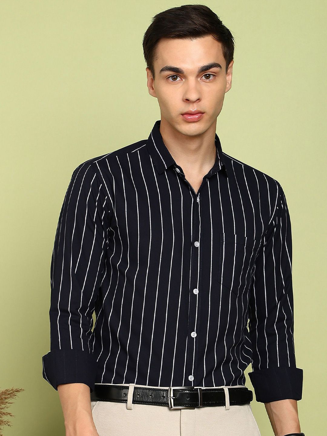encore by INVICTUS Men Slim Fit Striped Spread Collar Cotton Formal Shirt-picture-38