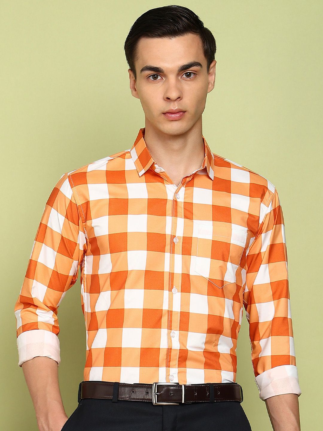 encore by INVICTUS Men Slim Fit Gingham Checked Spread Collar Cotton Formal Shirt-picture-31